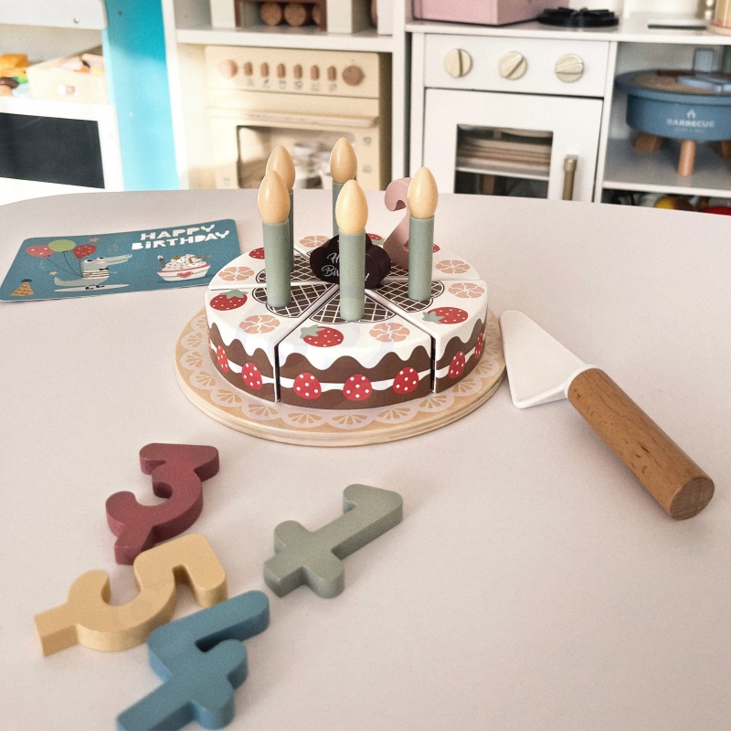 TOOKY TOY Drewniany Tort Urodzinowy ze Świeczkami Rzepy - obrazek 2