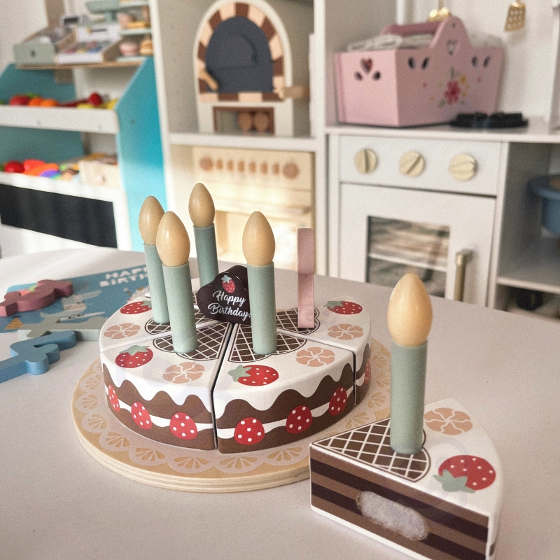 TOOKY TOY Drewniany Tort Urodzinowy ze Świeczkami Rzepy - obrazek 6