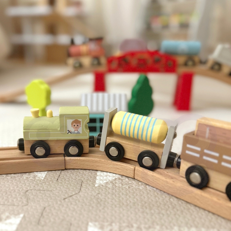 TOOKY TOY Drewniane Pojazdy Wagoniki na Magnes - obrazek 9