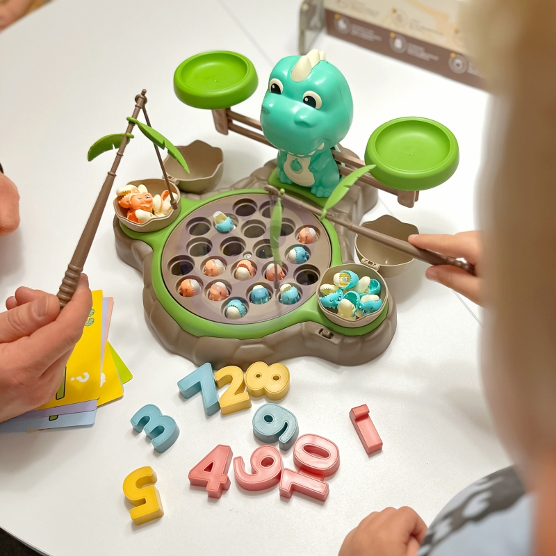 WOOPIE Waga Szalkowa Gra Łowienie Małych Prehistorycznych Dinozaurów Nauka Liczydło - obrazek 3