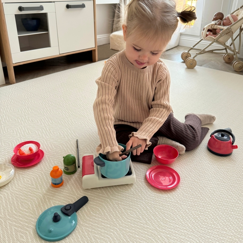 WOOPIE Zestaw Kuchenny Pomocnik Kucharza Kuchnia Gazowa Garnek Patelnia Czajnik Akcesoria - obrazek 10