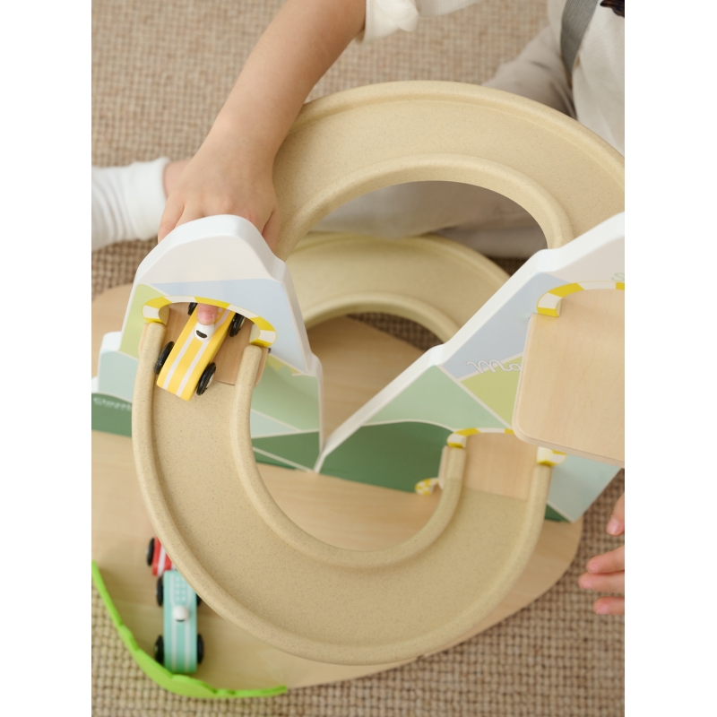 CLASSIC WORLD Drewniany Tor Samochodowy "Górski Wyścig" - obrazek 3