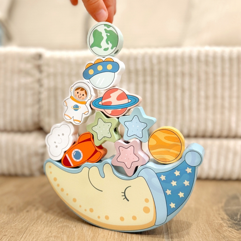TOOKY TOY Kosmiczny Śpiący Księżyc Balansująca Układanka Drewniana Nawlekanka Montessori Kosmos - obrazek 2