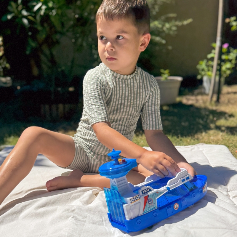 WOOPIE Łódź Policyjna Patrolowa Interaktywna - Skala 1:16 + Autka 3 szt. - obrazek 4