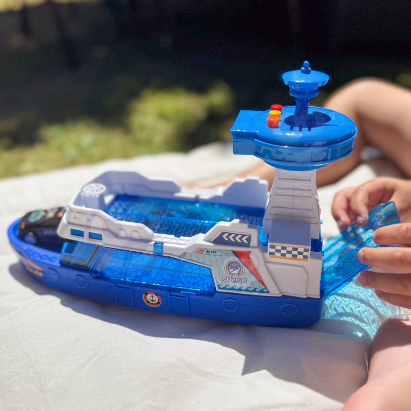 WOOPIE Łódź Policyjna Patrolowa Interaktywna - Skala 1:16 + Autka 3 szt. - obrazek 5