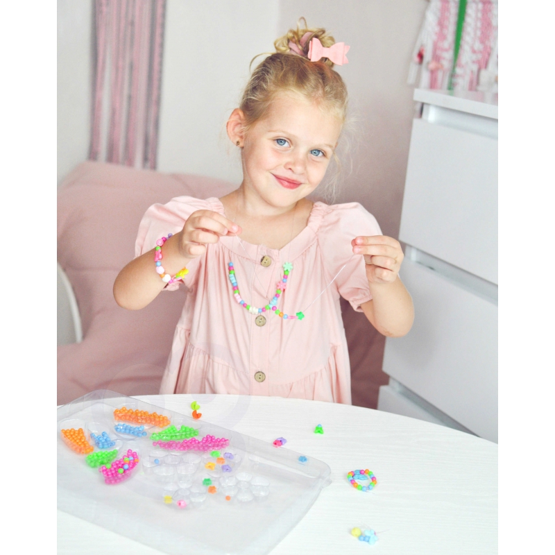 WOOPIE ART&FUN Zestaw do Robienia Biżuterii Bransoletek Wisiorków Pierścionków Kolczyków z Motylkami - obrazek 3