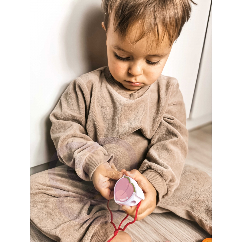 CLASSIC WORLD Drewniane Klocki do Nawlekania Owoce 13 el. - obrazek 5