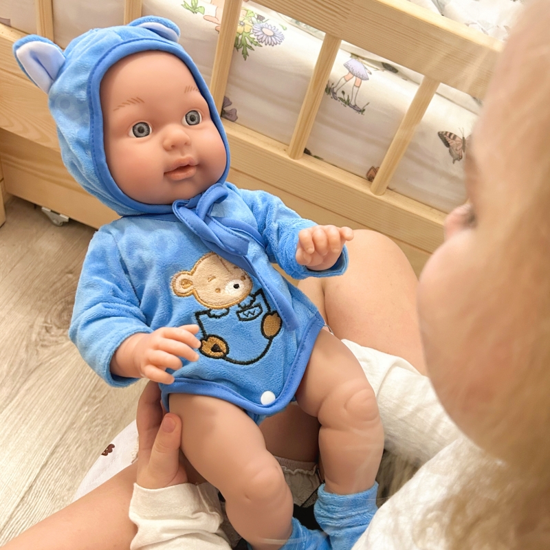 WOOPIE ROYAL Lalka Bobas w Ubranku Misio 46 cm - obrazek 2