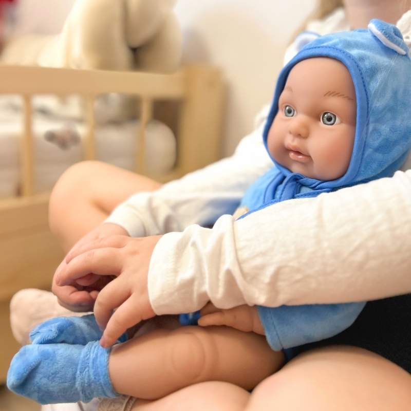 WOOPIE ROYAL Lalka Bobas w Ubranku Misio 46 cm - obrazek 3