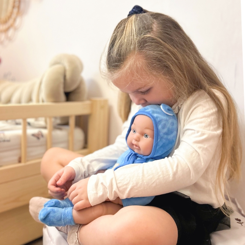 WOOPIE ROYAL Lalka Bobas w Ubranku Misio 46 cm - obrazek 10