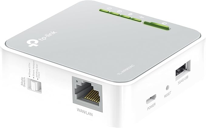 TP‑Link TL‑WR902AC, Nano router podróżny AC750, Dual‑Band 2.4/5 GHz, Tryby: Router/AP/Wzmacniacz/Client/Hotspot, 1× 10/100 Mbps WAN/LAN, 1× USB 2.0, Zasilanie przez micro‑USB, Kolor: Biały/Szary