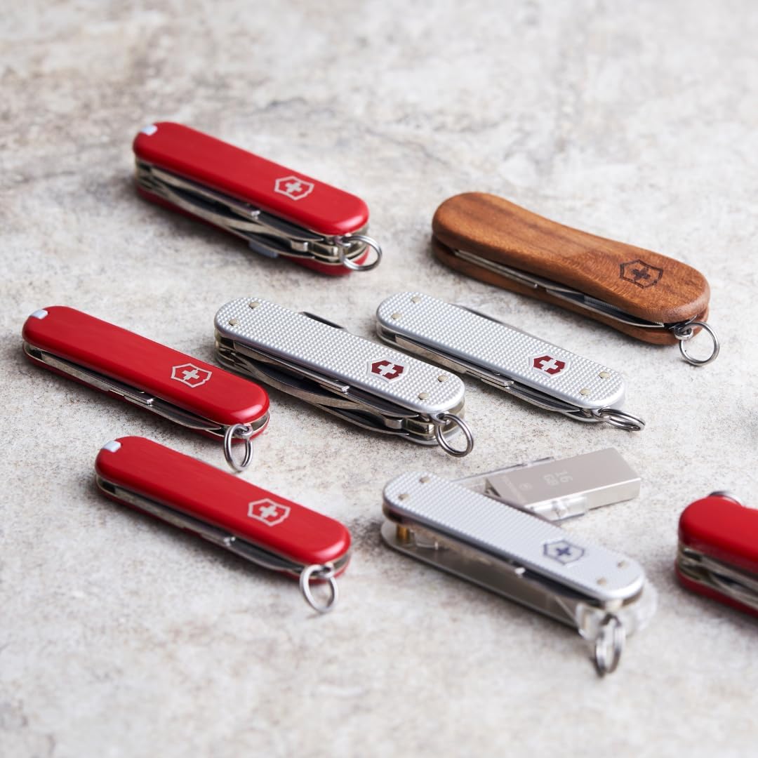 Victorinox Rally mały scyzoryk - obrazek 3