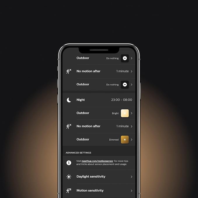 Philips Hue Zewnętrzny czujnik ruchu, inteligentne sterowanie oświetleniem, szeroki kąt widzenia, automatyczne działanie, łatwy montaż - obrazek 4