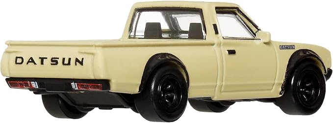 Hot Wheels Car Culture Premium Datsun 620 w skali 1:64 - obrazek 6