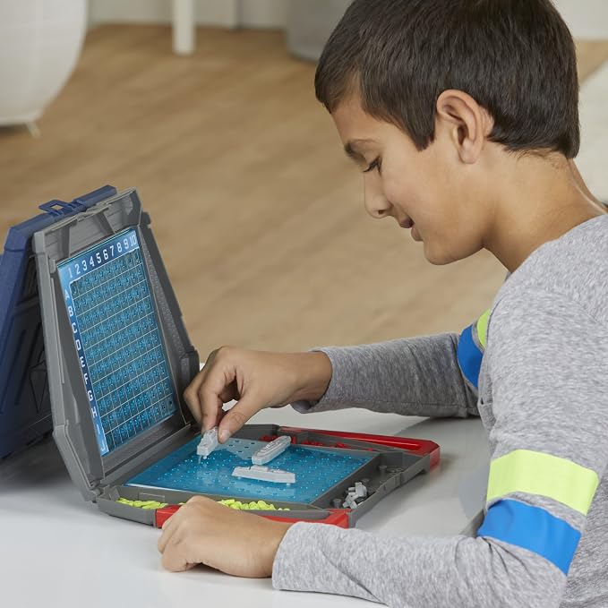 Hasbro Gaming Klasyczna strategiczna gra planszowa Bitwa morska - obrazek 7