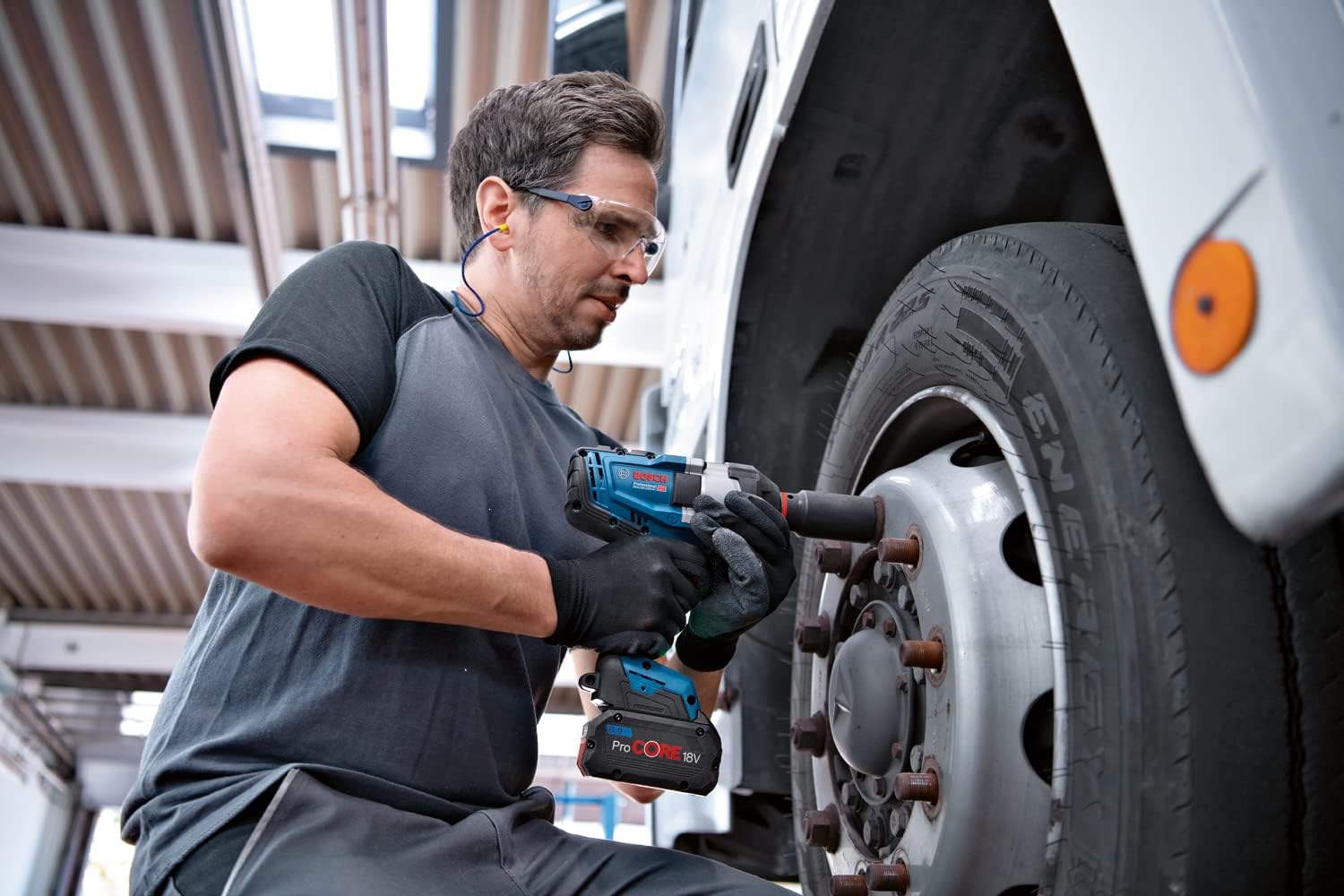 Bosch Professional system 18V: akumulatorowy klucz udarowy BITURBO - obrazek 7