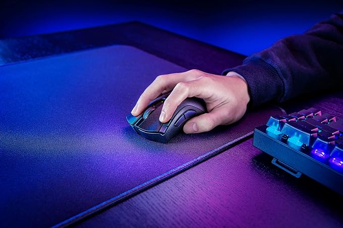 Razer DeathAdder V2 X HyperSpeed - ergonomiczna mysz do gier bezprzewodowych (235 godzin pracy na baterii, bezprzewodowa technologia HyperSpeed, czujnik optyczny 14K DPI) Czarny - obrazek 4