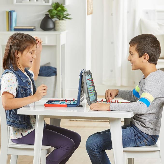 Hasbro Gaming Klasyczna strategiczna gra planszowa Bitwa morska - obrazek 2