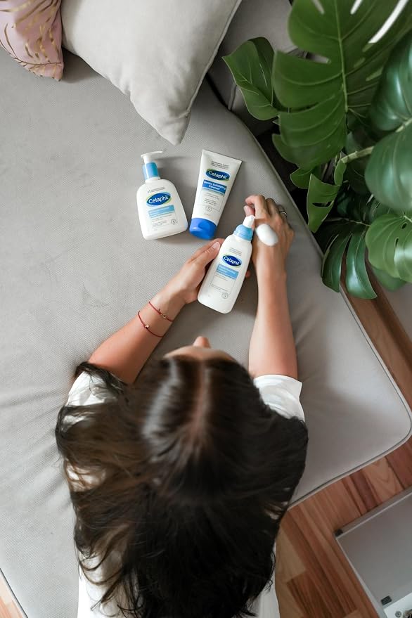Cetaphil Pianka do Mycia Twarzy z Witaminą B3 - obrazek 4