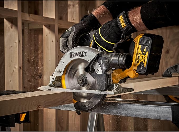 DEWALT DCS565N-XJ 18V XR 165mm piła tarczowa, gołe urządzenie - obrazek 5