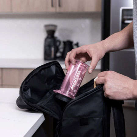 AeroPress Clear Pink - Zaparzacz do kawy różowy - obrazek 3