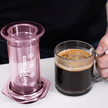 AeroPress Clear Pink - Zaparzacz do kawy różowy - obrazek 2