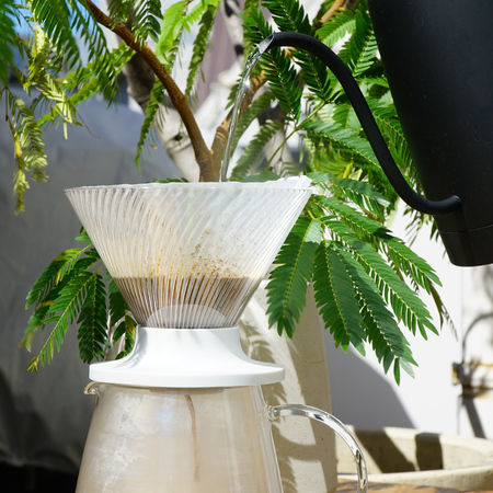 Hario - tritanowy drip NEO V60-02 - transparentny - obrazek 4