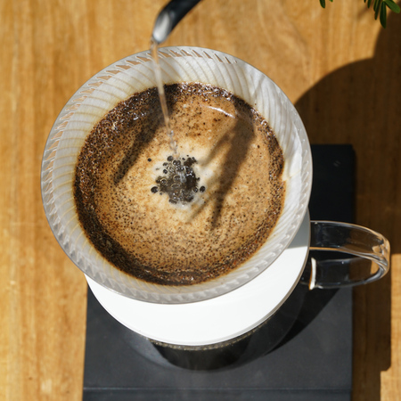 Hario - tritanowy drip NEO V60-02 - transparentny - obrazek 2